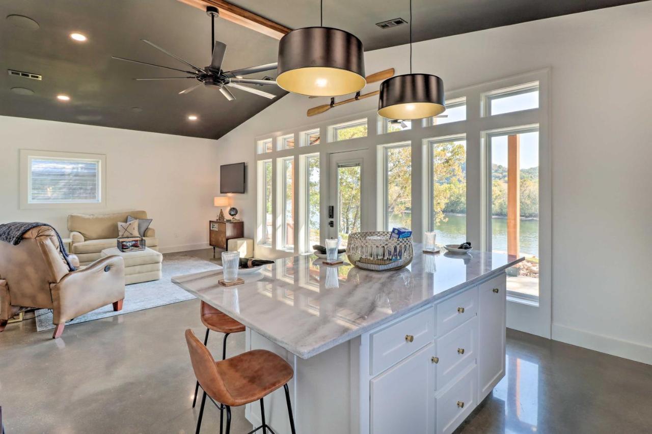 Modern Norfork House With Patio On White River! المظهر الخارجي الصورة